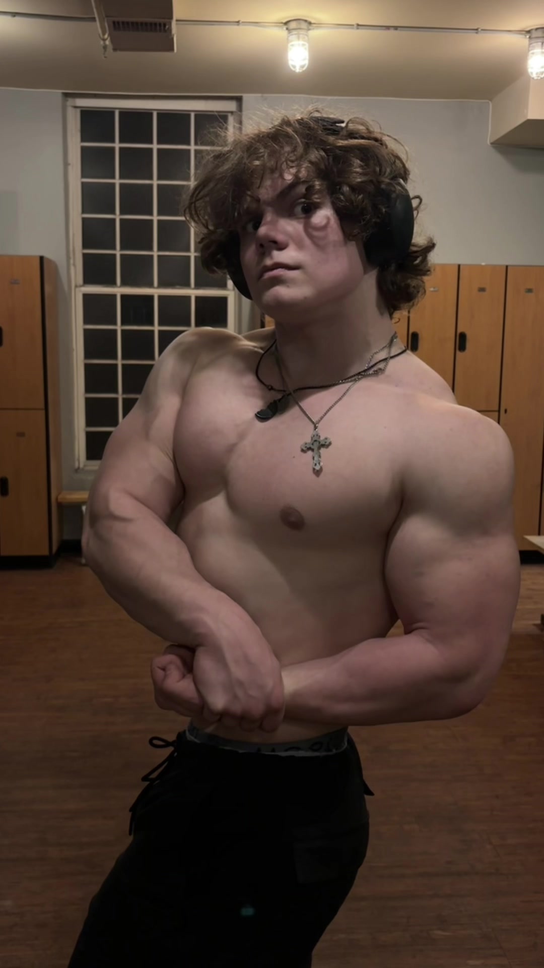 @Travis Wright 💪