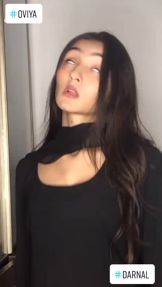 @Oviyaaa❤️