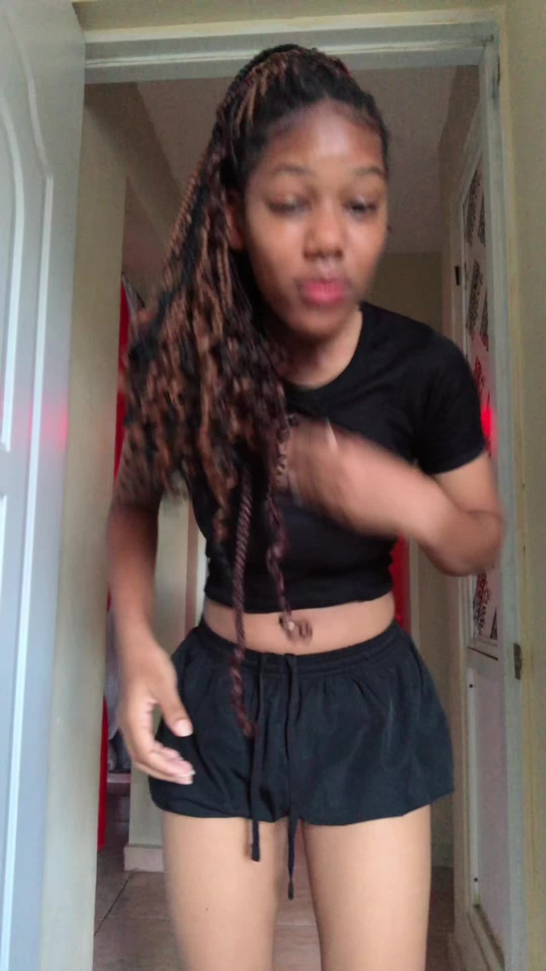 @Jazm&iacute;n