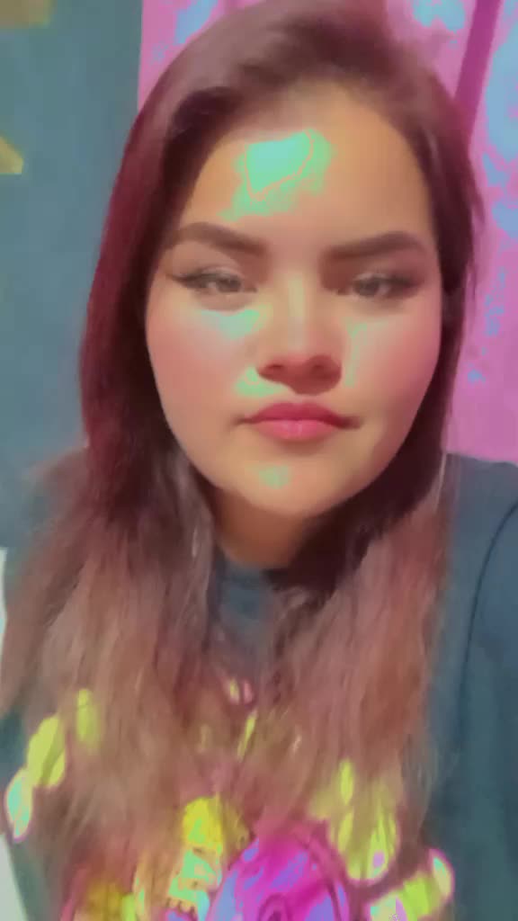 @Janet🦋