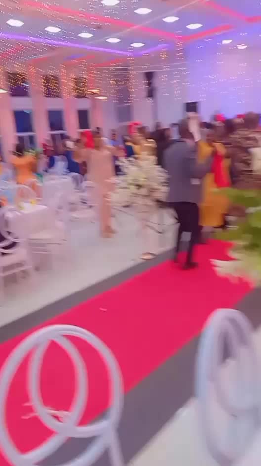@reenskimaro
