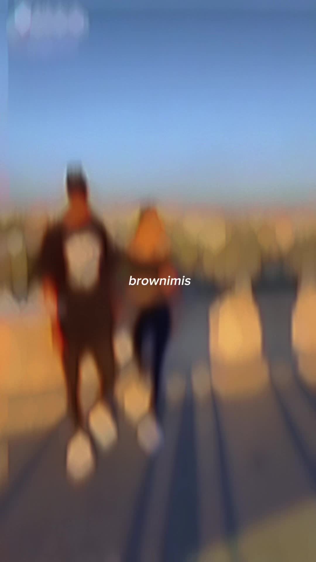 @🦋