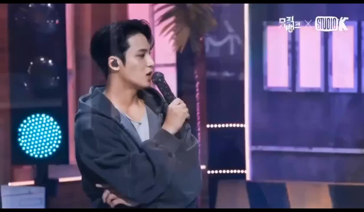 @ꪶꫀꫀ_ꪑꪮꪮꪀ