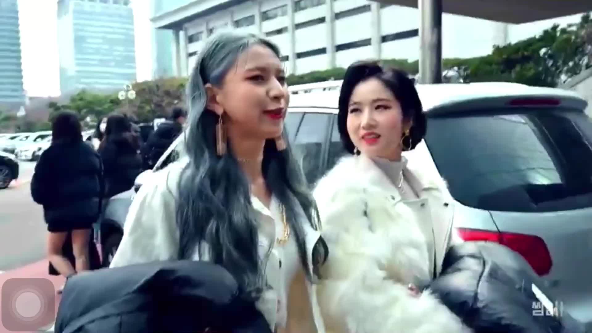 @Yurima~