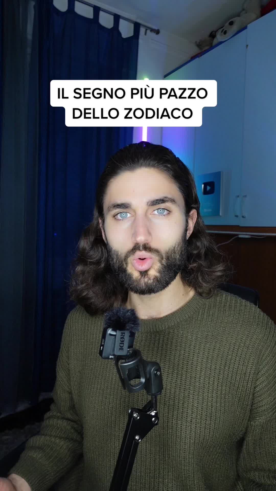 @Ale👁