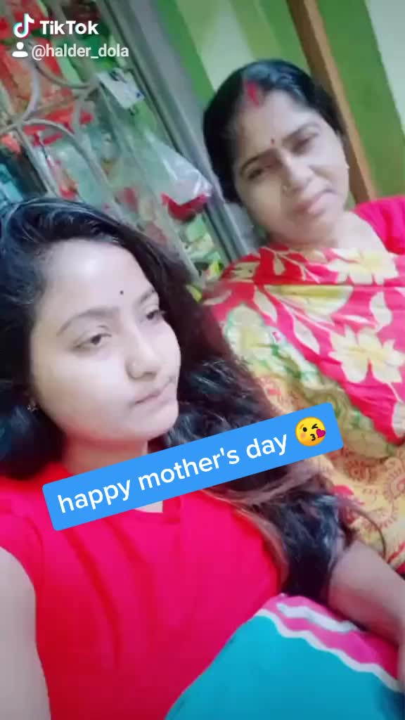 @☺️🍁দোলা🍁☺️