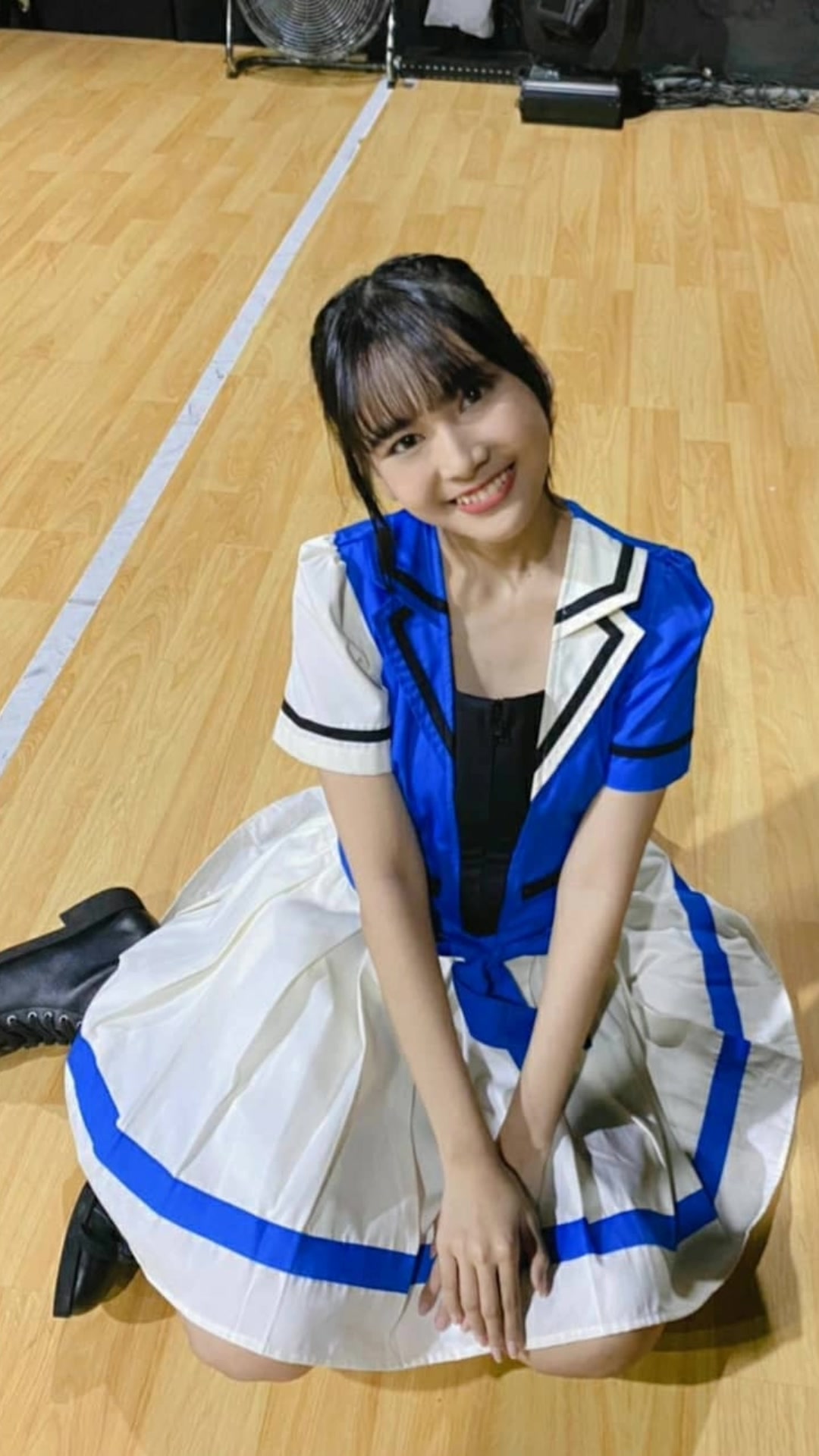 @😊
