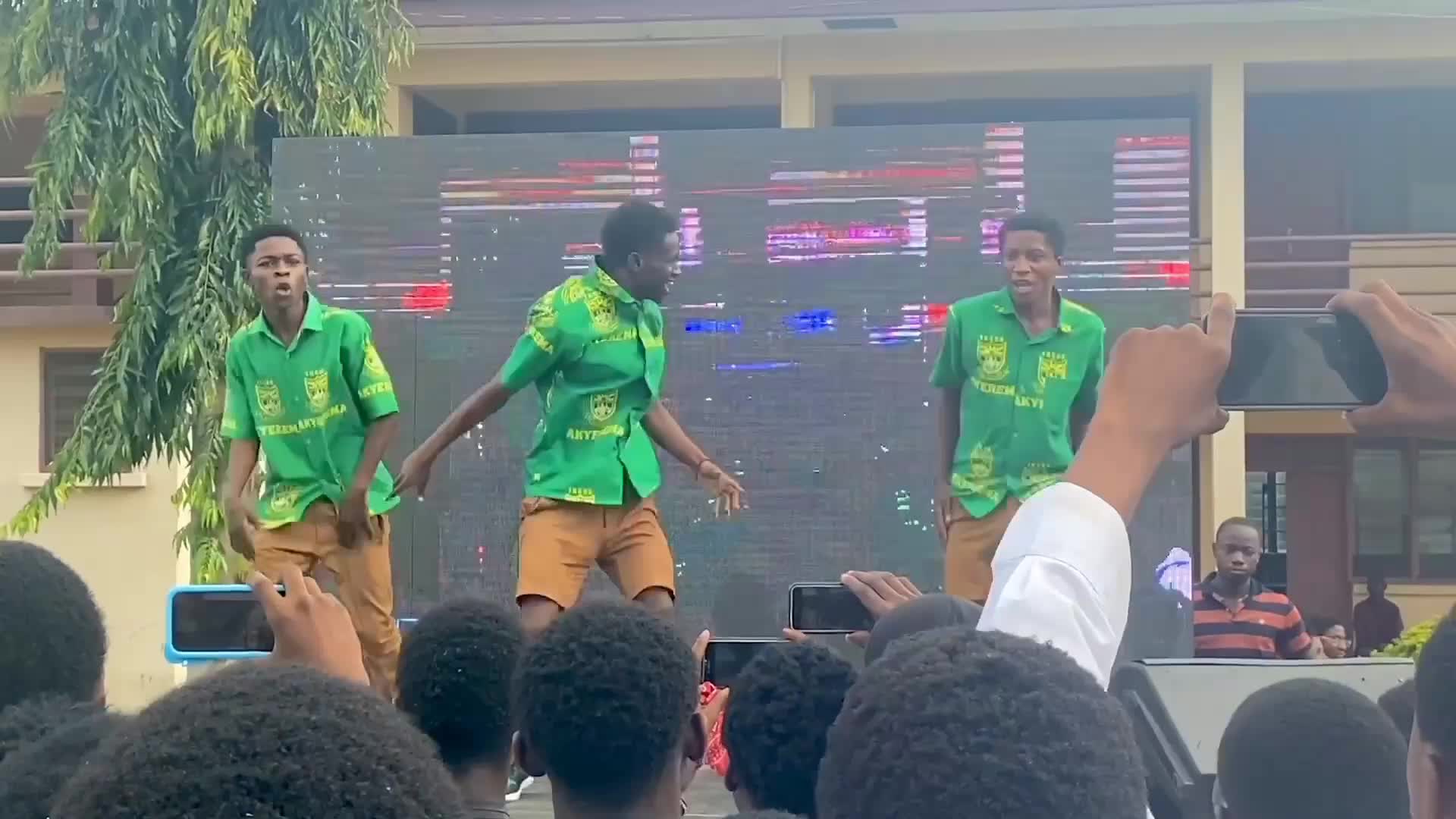 @Afroboy_kyp