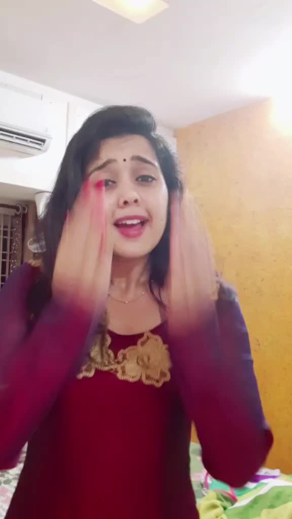 @Revathy menon🤩