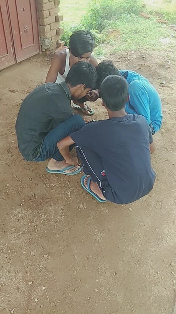 @KHAN04