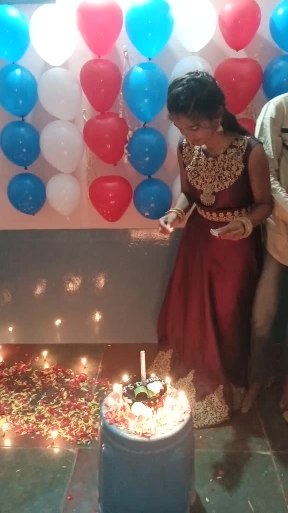 @Sonu harshitha gowda
