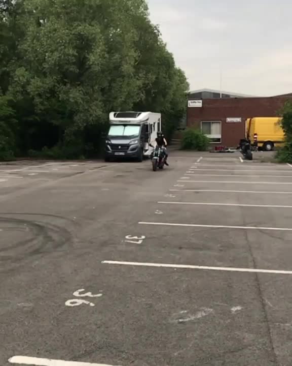 @albin_stunts_
