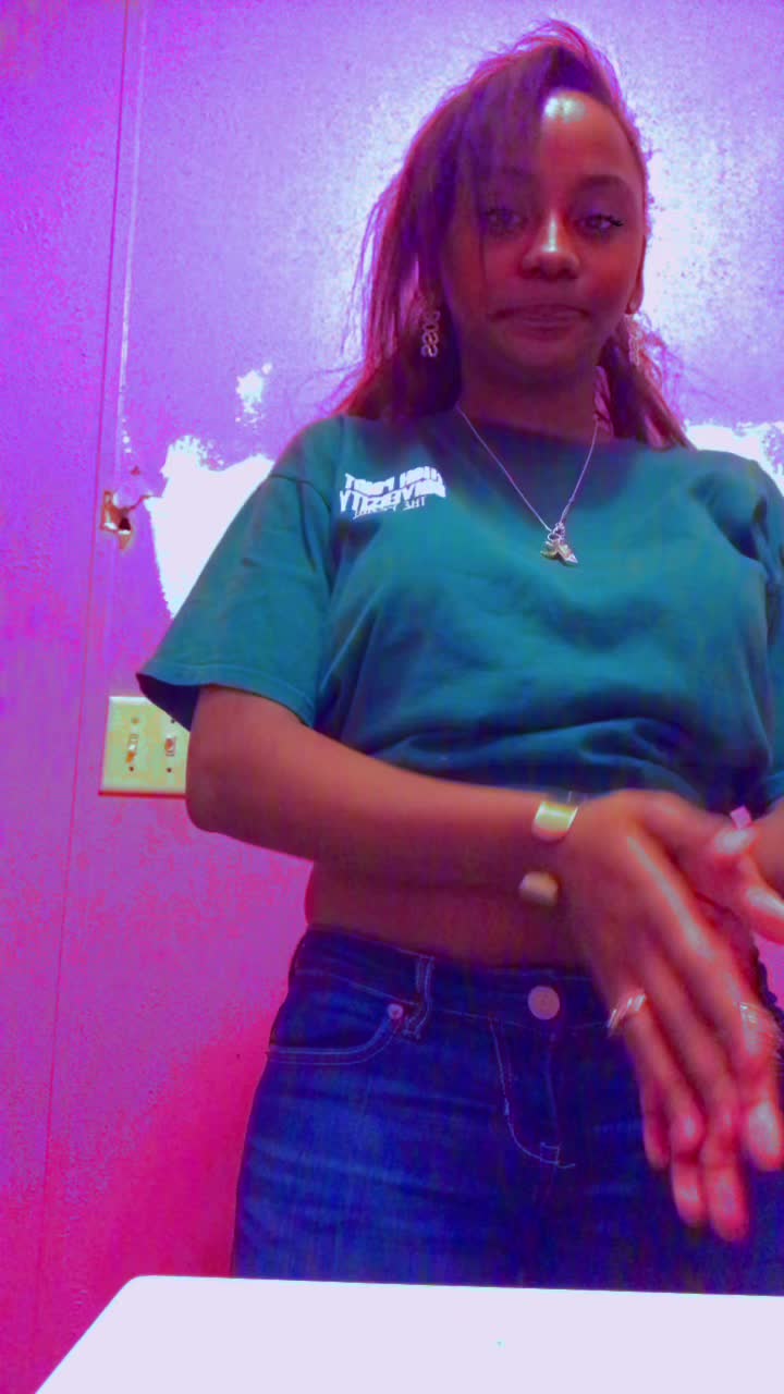 @Babygurl2025
