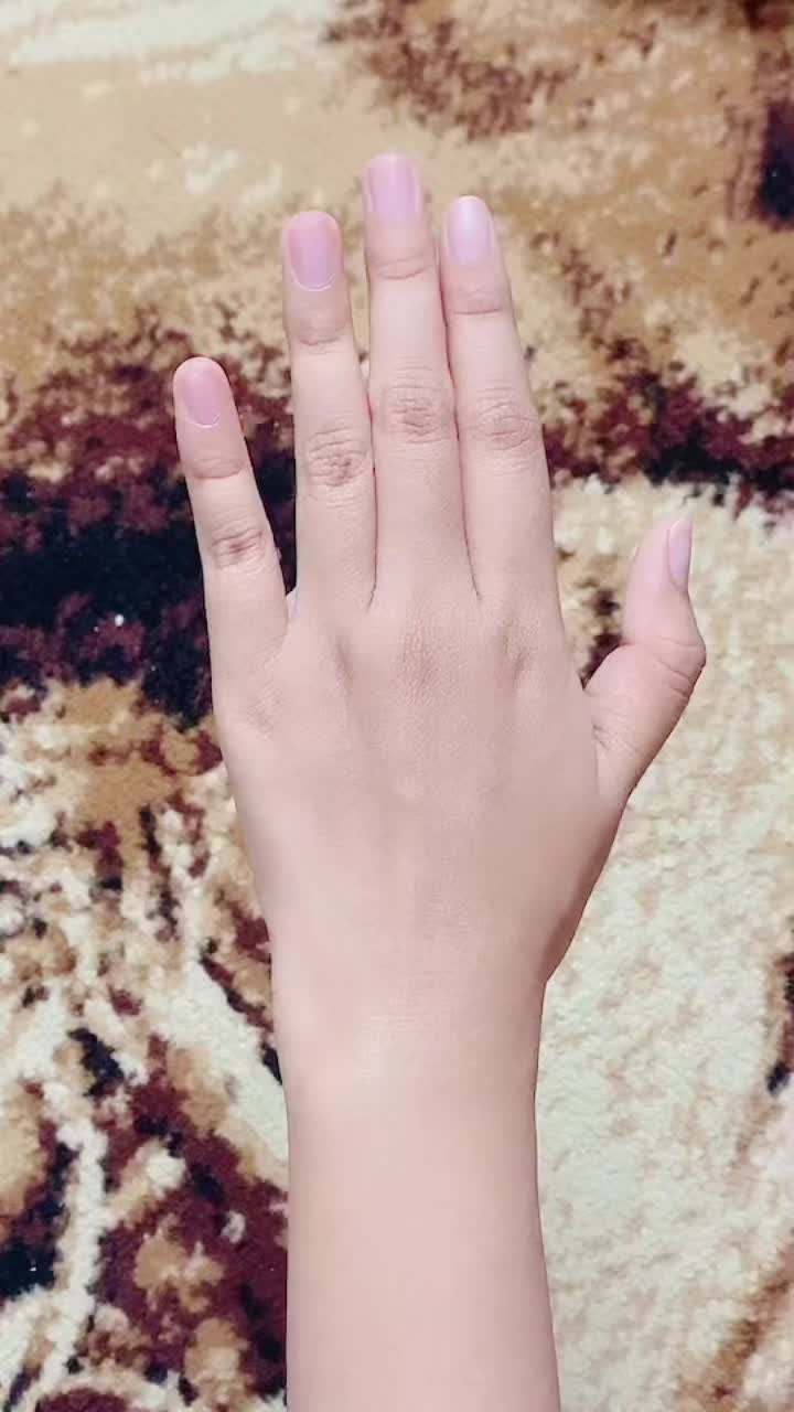 @Disinibyella