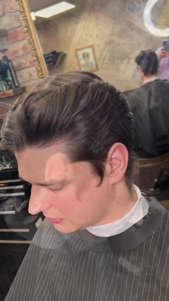 @chriscrossbarber_