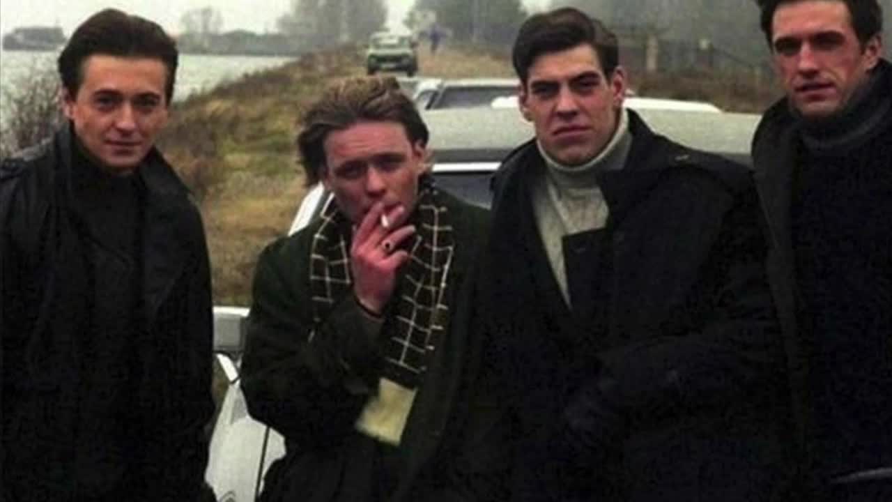 @Серебряная бука