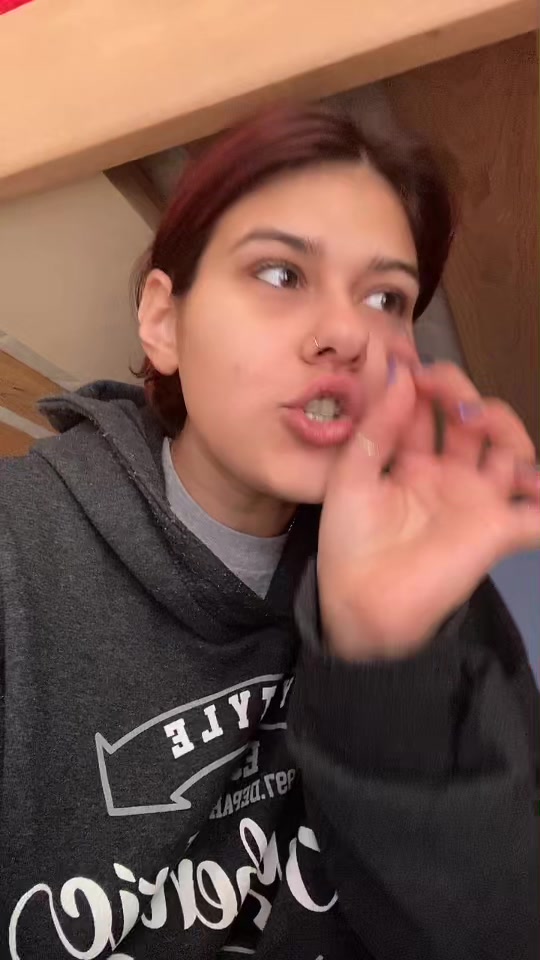 @vasia_psarrou