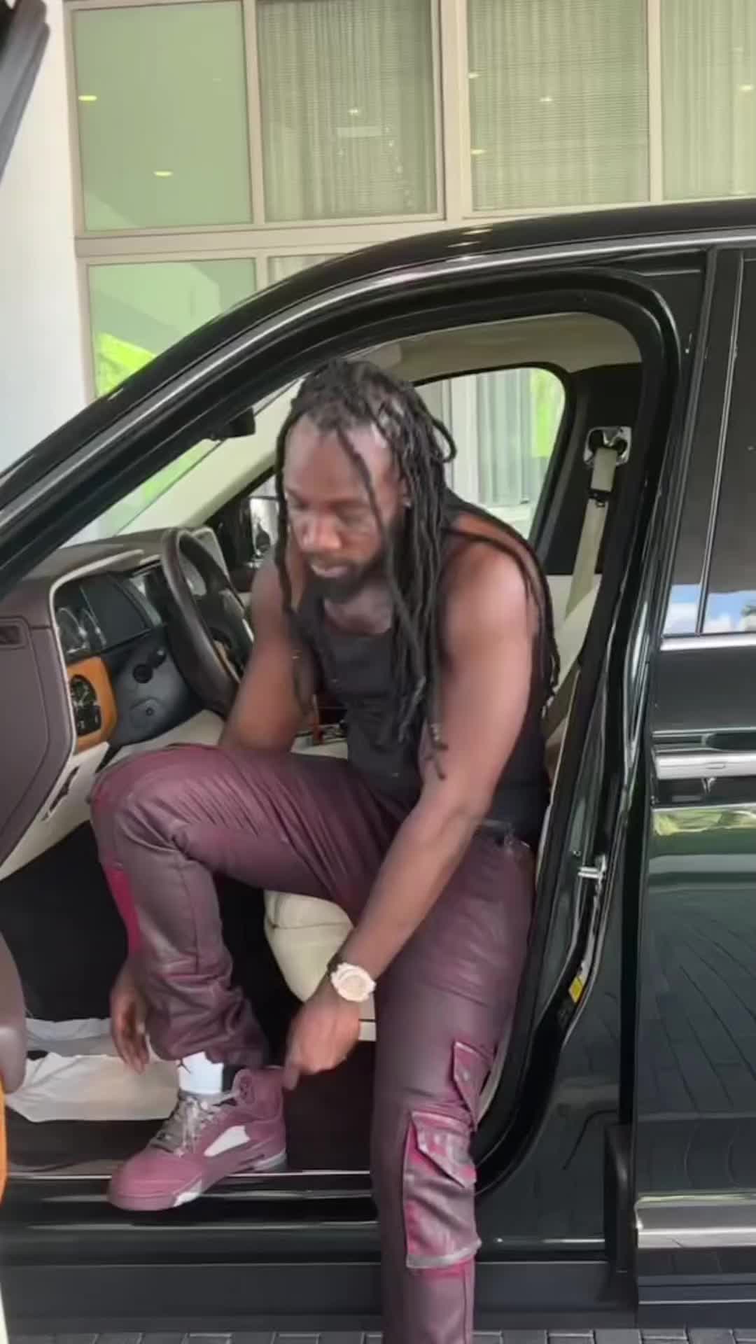 @Mavado*_*GullyGaD