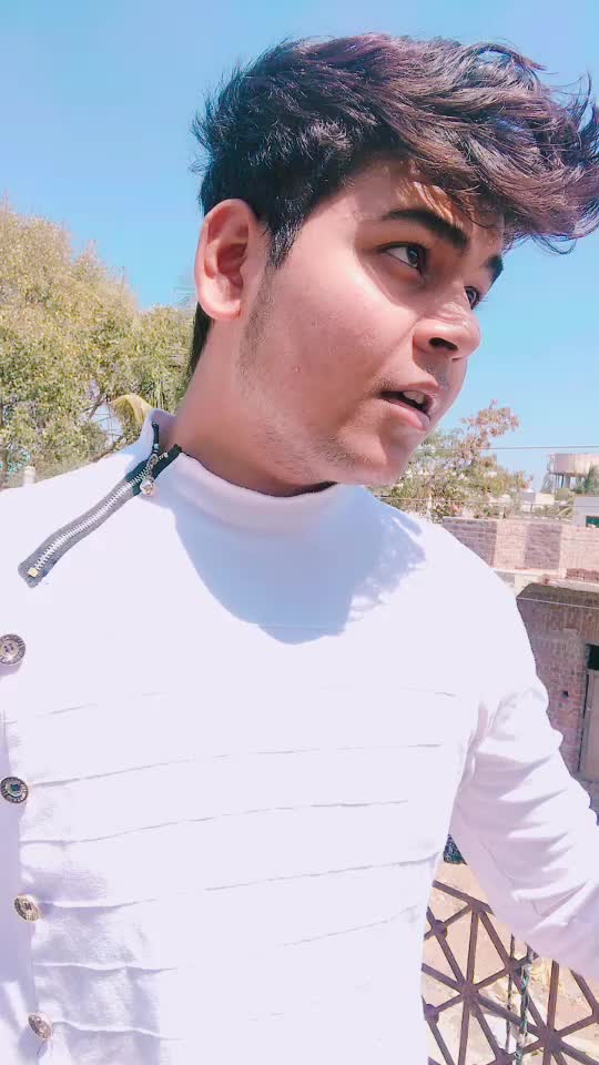 @Roshan More ⚡