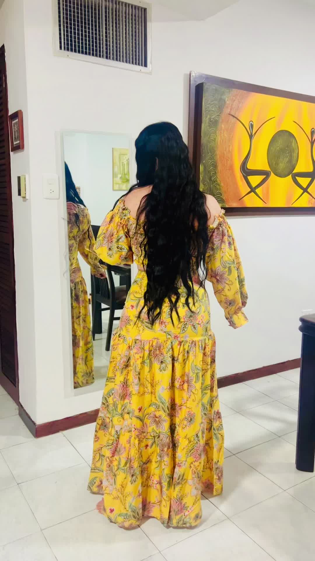 @Gina González