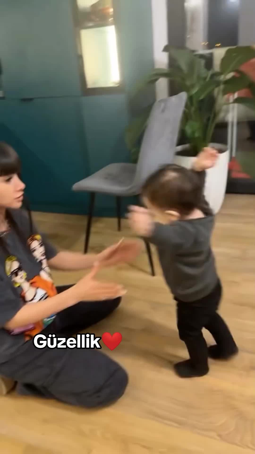 @𝐃𝐄𝐒𝐓𝐀𝐍