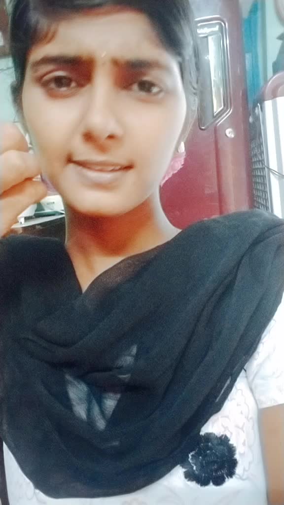 @😃