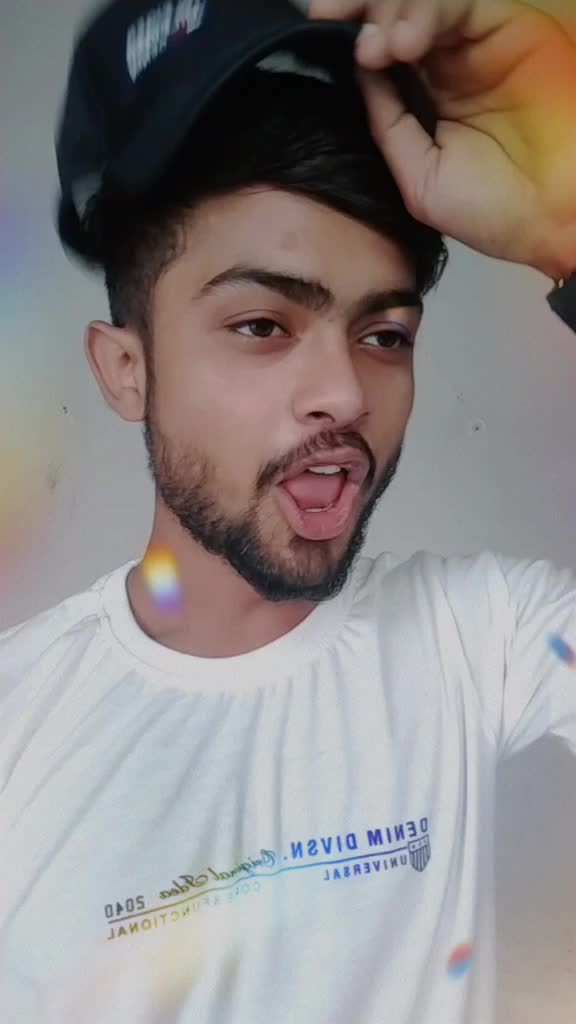@💛_ Karan_💙