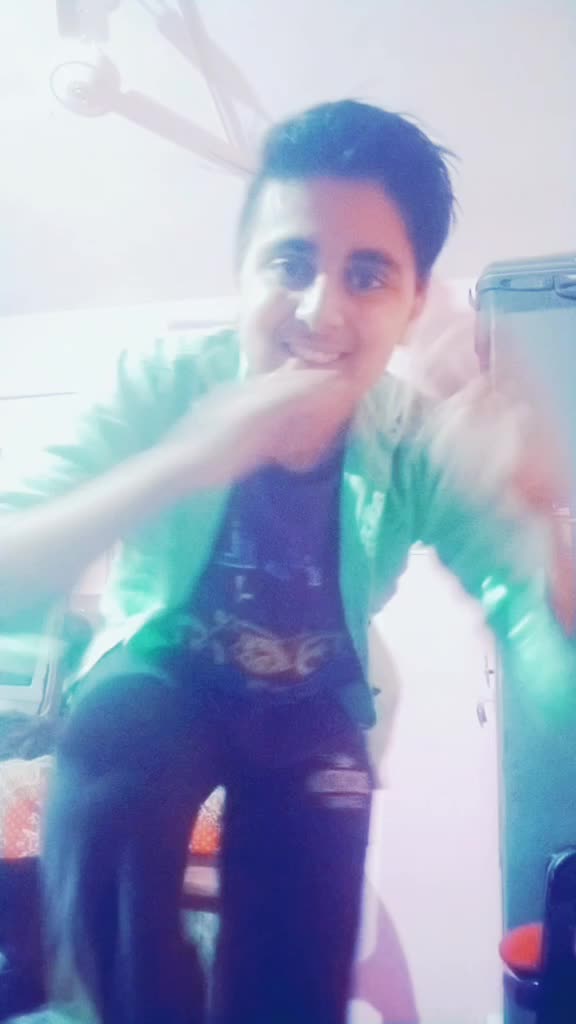 @aapka utkarsh 😎😎