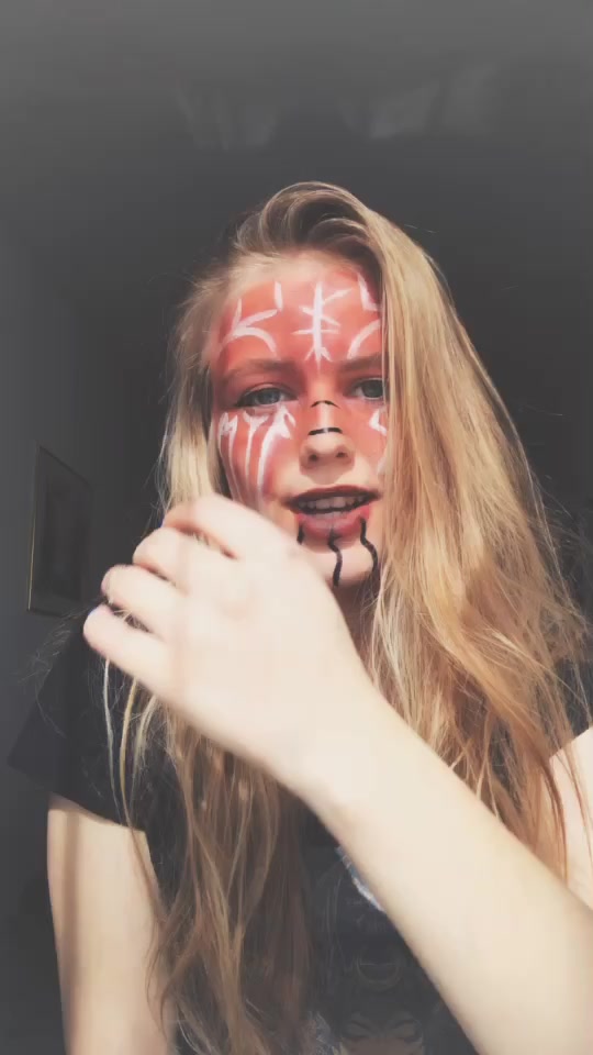 @🐞Raluca🎃