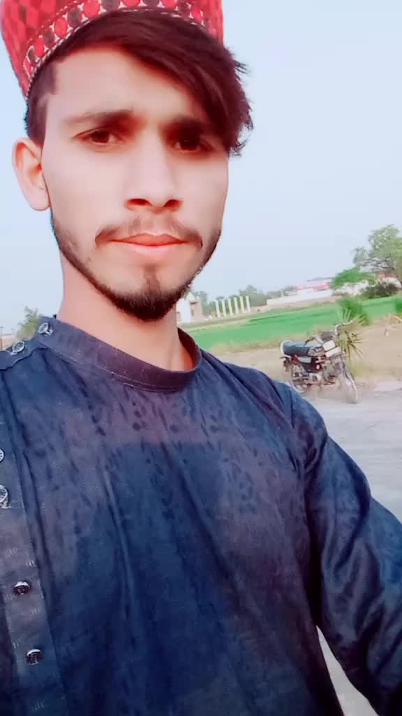 @user1833276872337