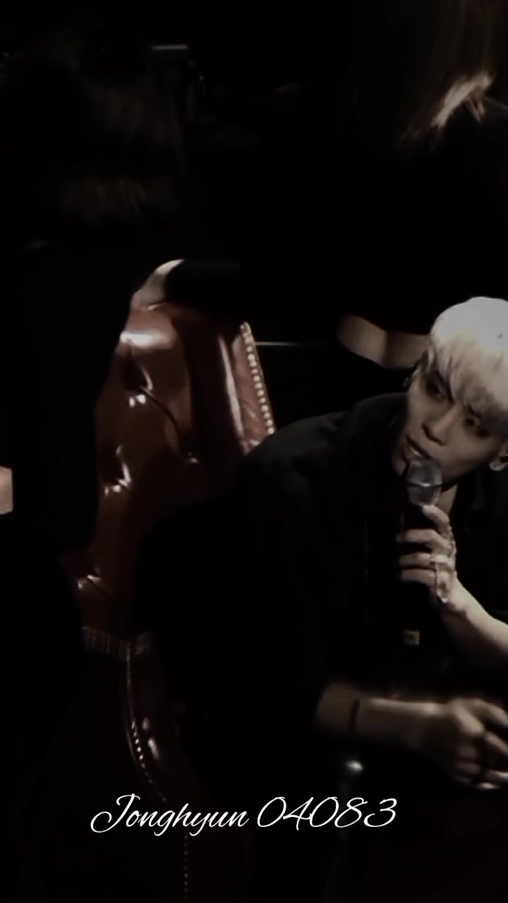 @SHINee ♥️Jonghyun