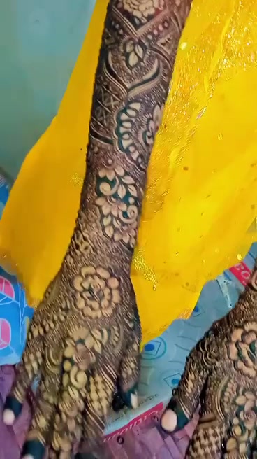 @Mehndi design by Nabahat
