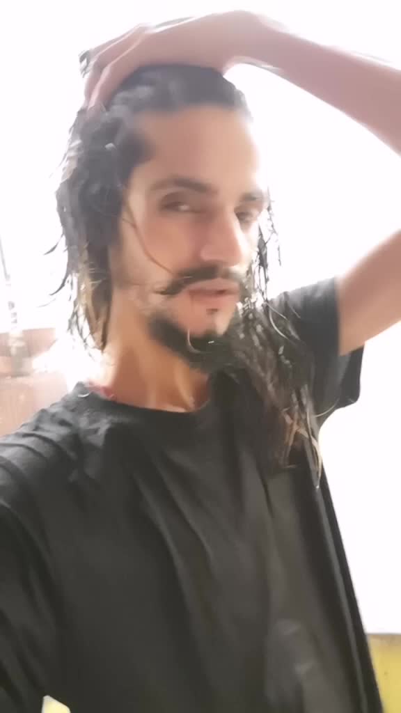 @InDer Raj 👁️