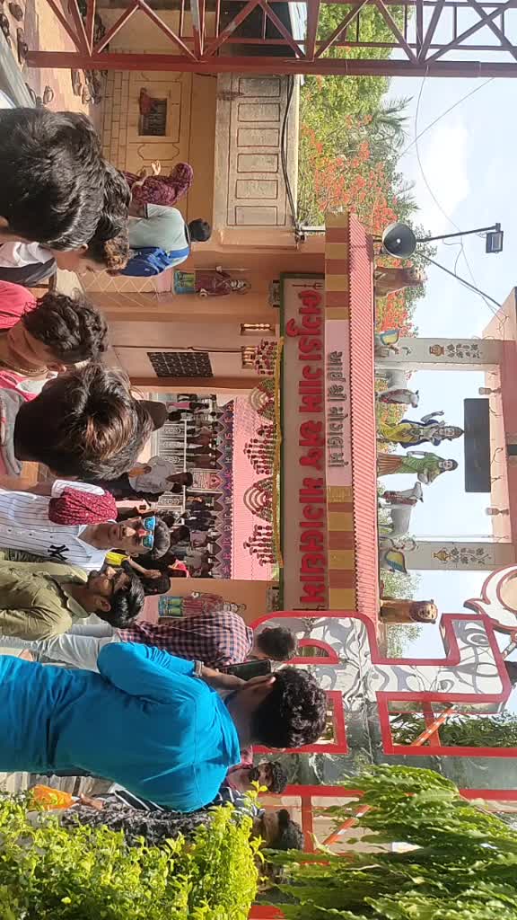 @baap baap hota Hai