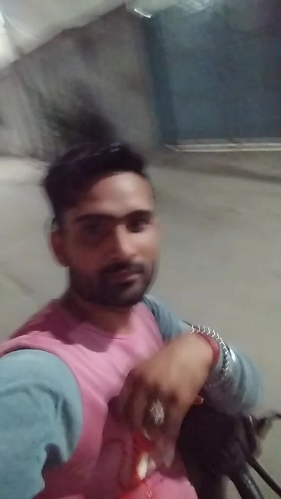 @Lakhvinder Singh7986