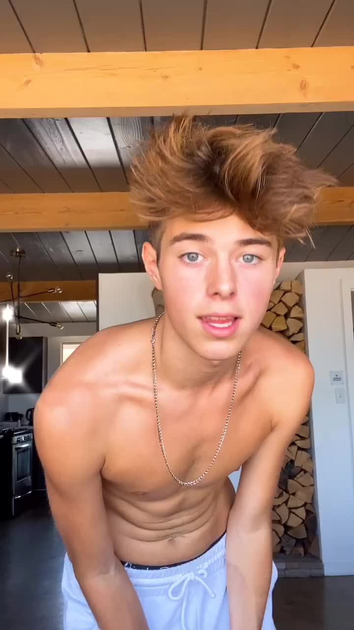 @Jeremy Hutchins <3