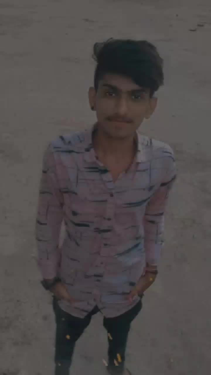 @😎ठाकुर___सा😎🔥