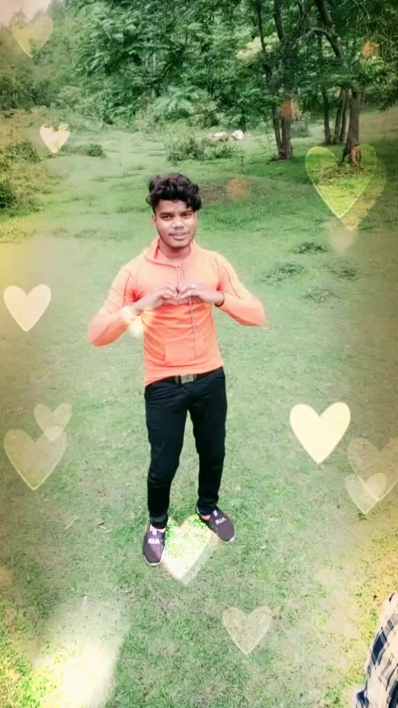 @user25631150016