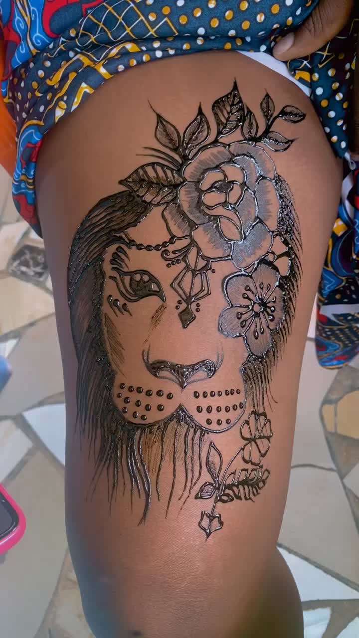@Raheenahs.Henna