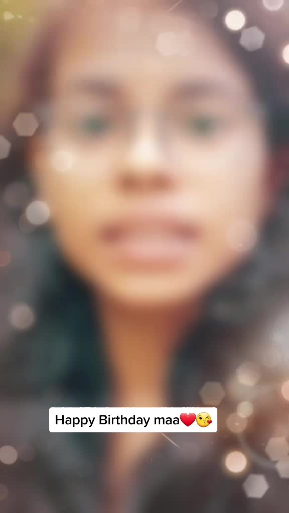 @👑POOJITHA✨