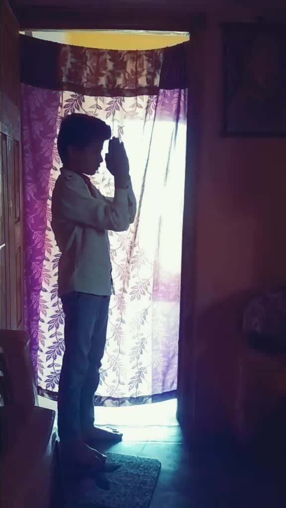@user8103216925