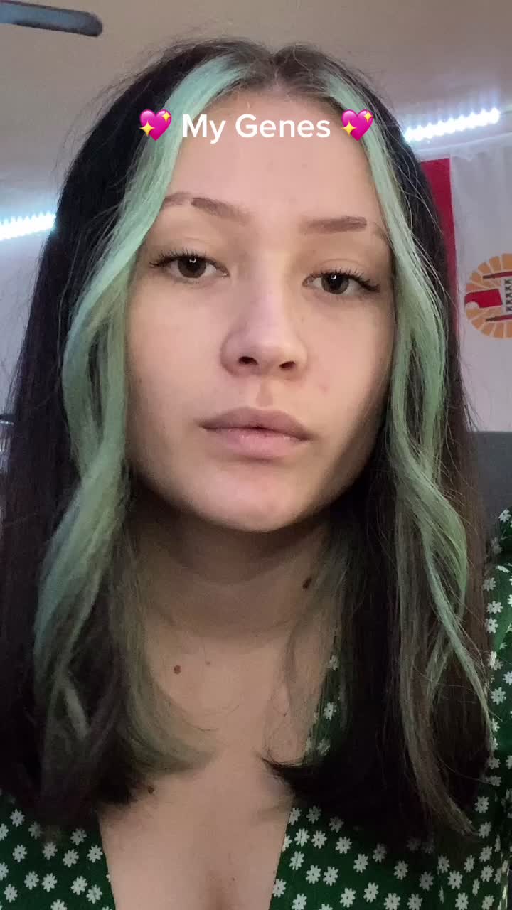 @Kyana-vai