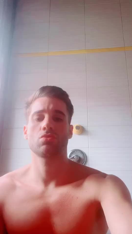 @Domenico Ravier