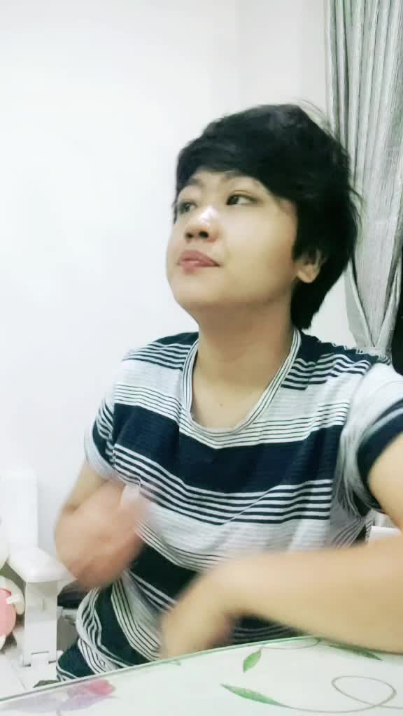 @De_charm1105