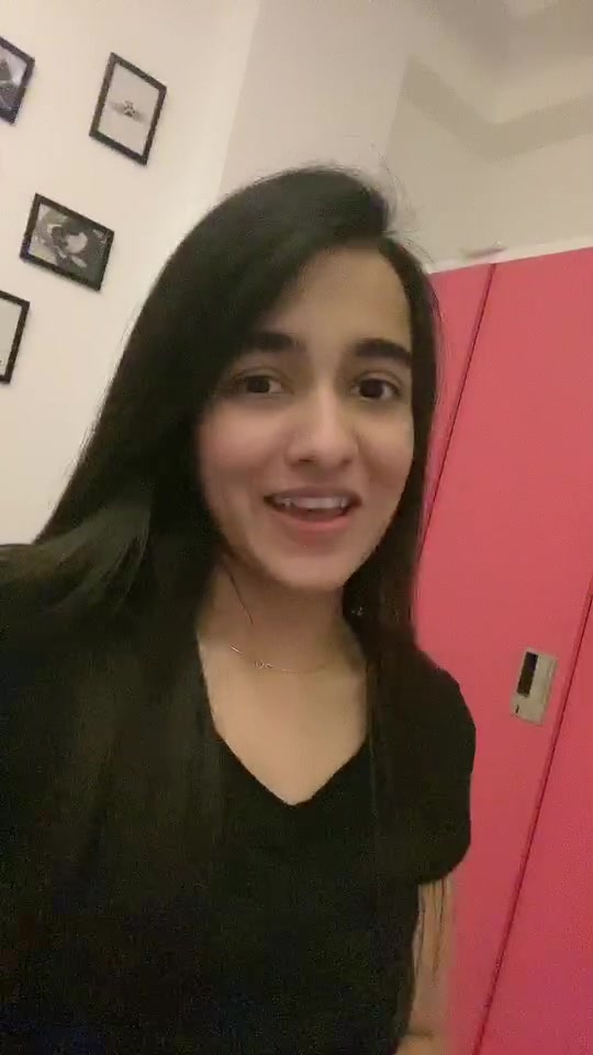 @Hanshika Shah 🌙