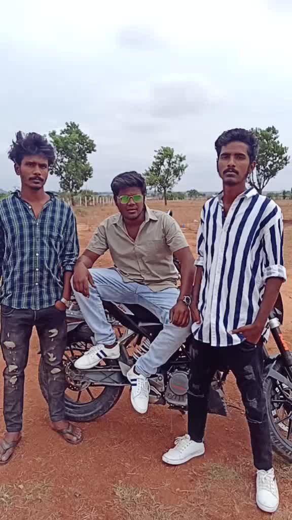 @ARUN 👑ROYAL