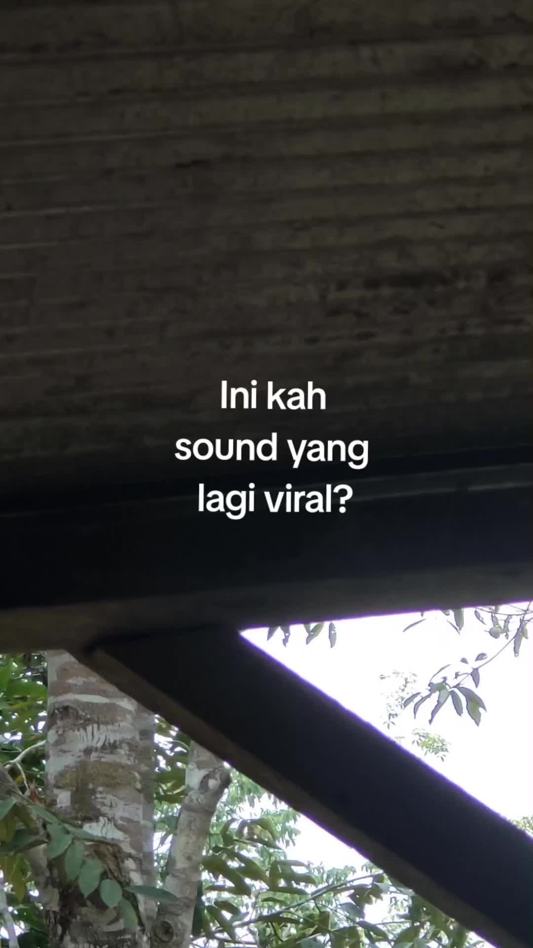 @A K U T R I