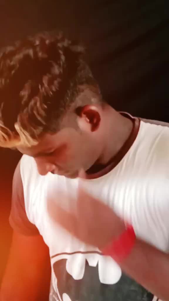 @Vicky 3377
