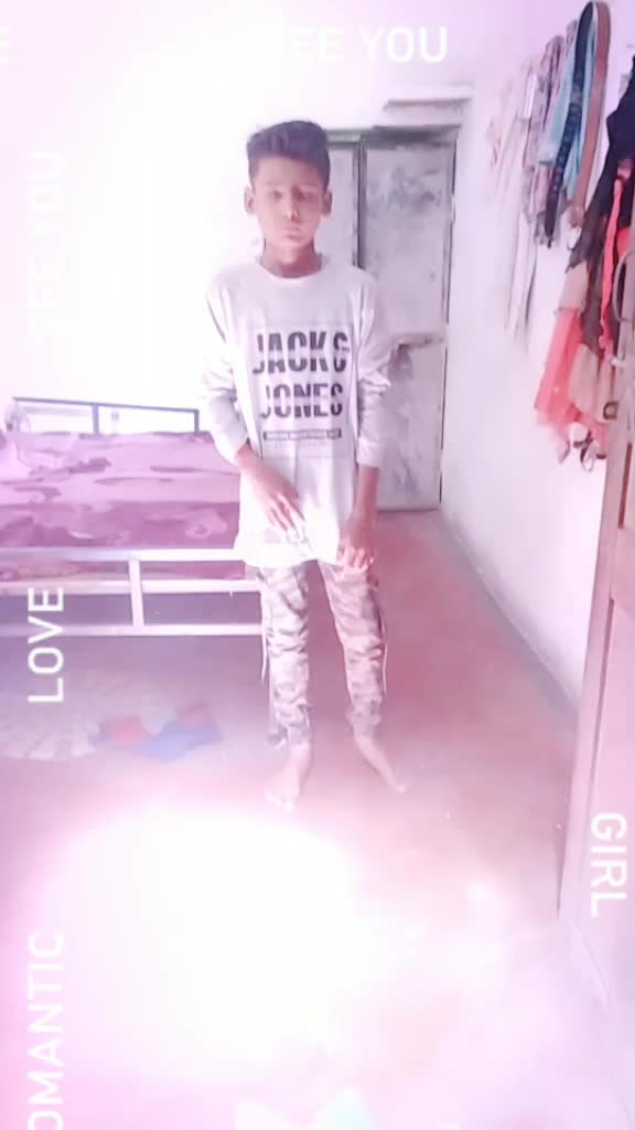 @user8026273886925