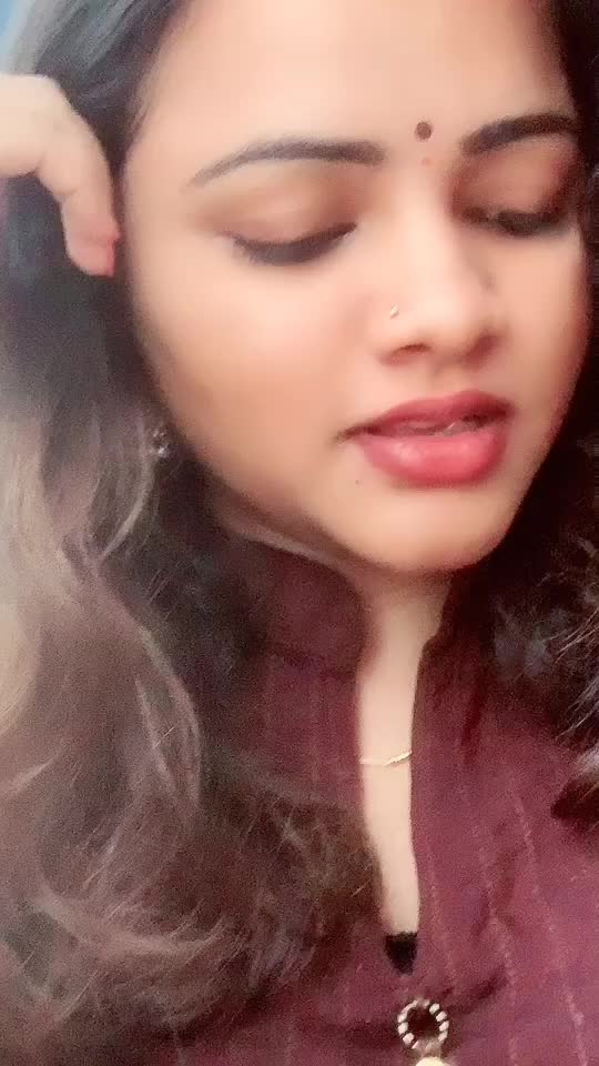 @NAVYASRI❤️👩🏻🦰